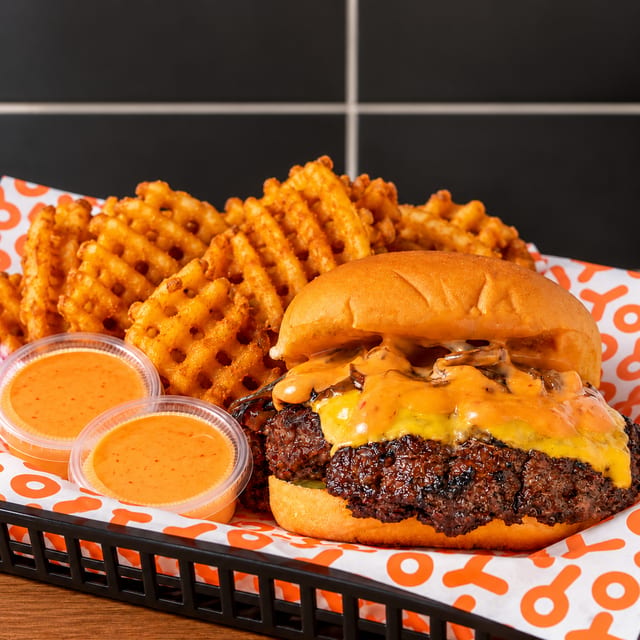 YoYo Smash Burger Combo.