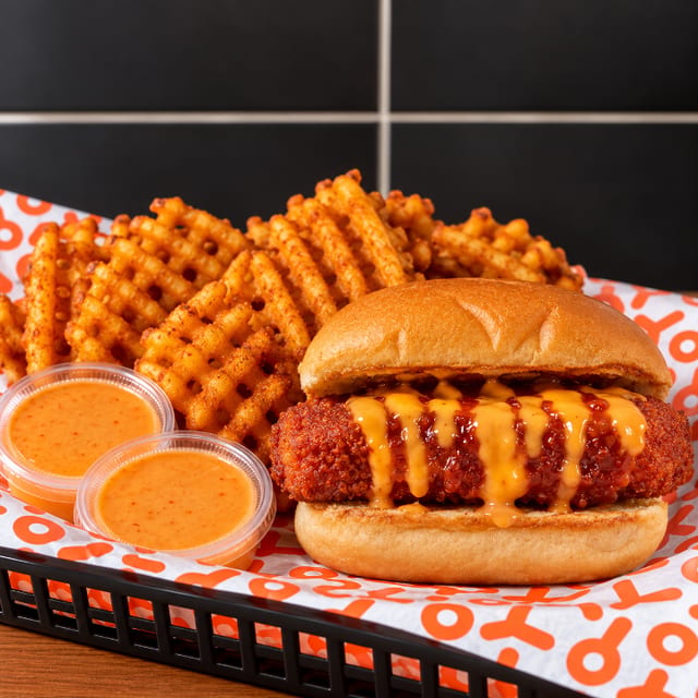 YoYo Hot Mozz Sandwich Combo.