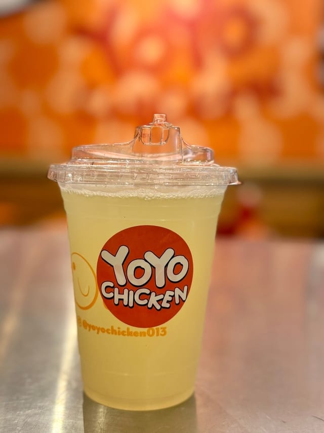 YoYo Lemonade Medium.