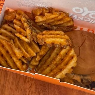 YoYo Tiriple Smash Burger Combo