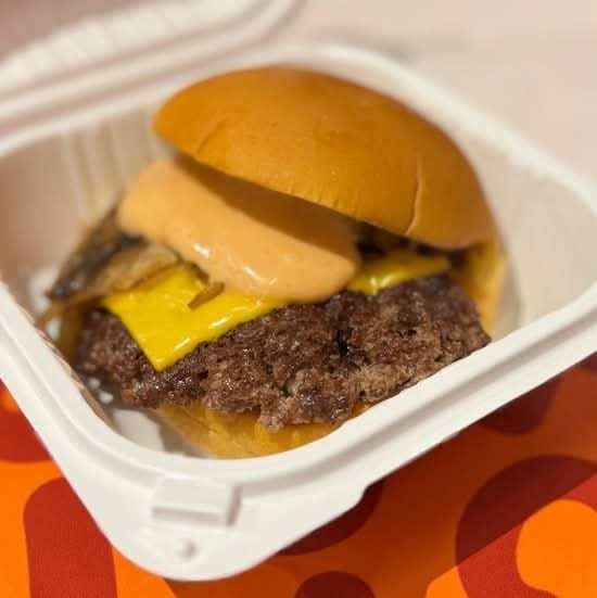 YoYo Smash Burger Combo.