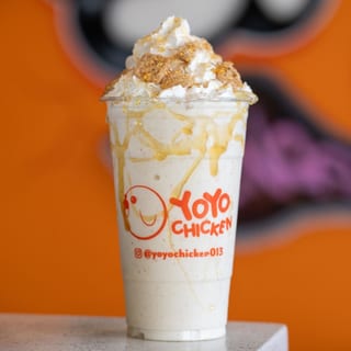 Cinnamon Crunch Milkshake Medium