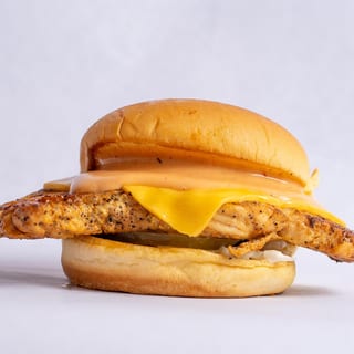 YoYo Grilled Chicken Sandwich