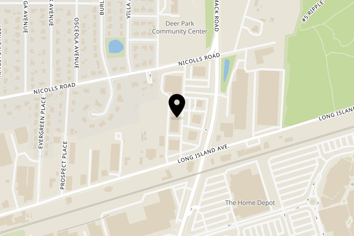 Map showing the location of Yoyo Chicken Deer Park on 528 Commack Rd in Deer Park