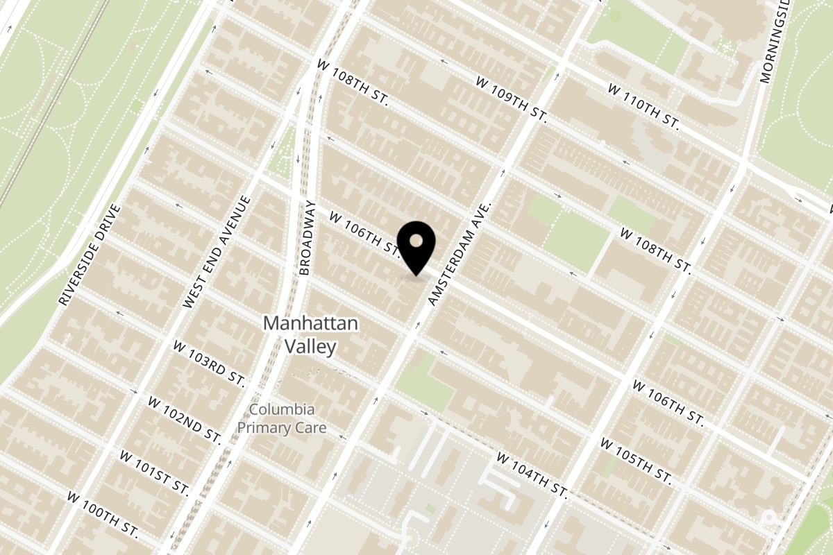 Map showing the location of Yoyo Chicken Amsterdam Ave on 934 Amsterdam Ave in New York